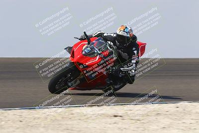 media/Sep-20-2025-TrackDaz (Sat) [[27f0cde673]]/B Group/1120am (Turn 2)/